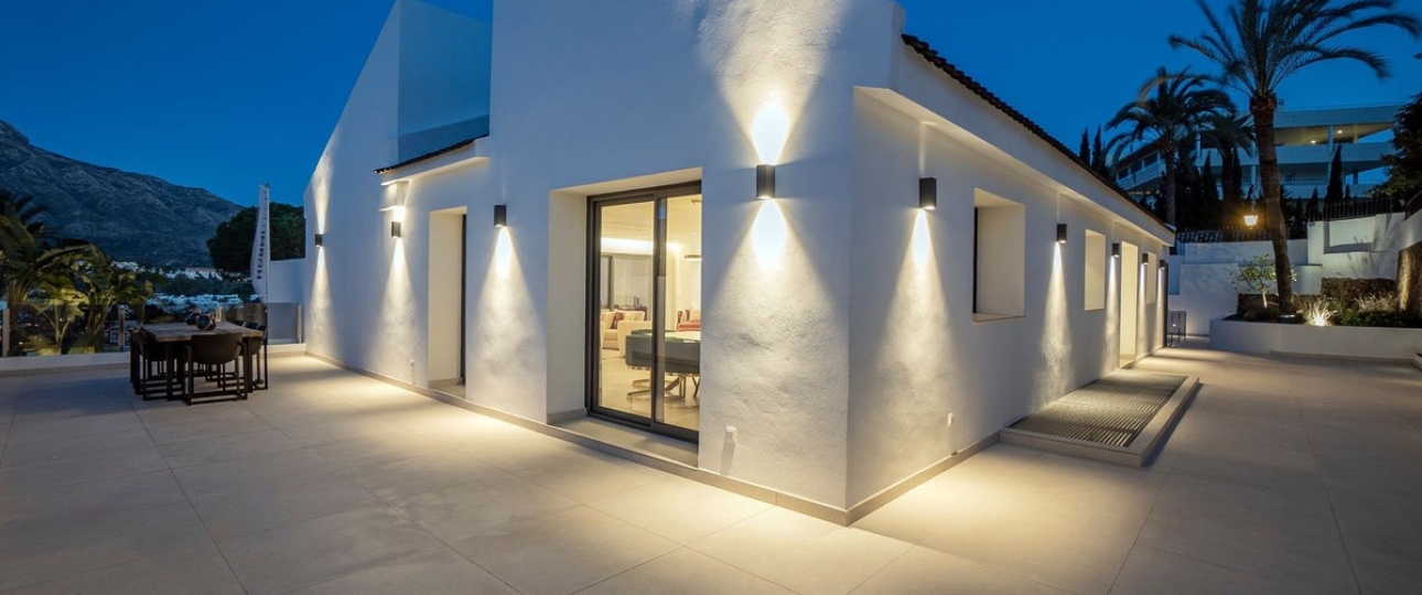 Resale - Villa - Marbella - Nueva Andalucía