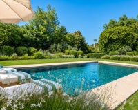 Resale - Villa - Marbella - Nueva Andalucía
