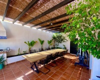 Resale - Villa - Marbella - Nueva Andalucía