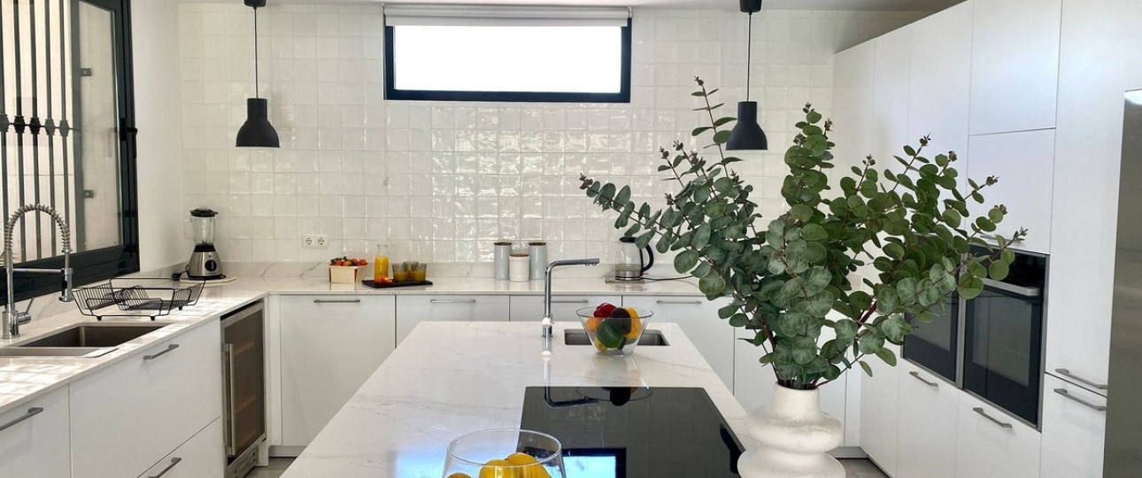 Resale - Villa - Marbella - Nueva Andalucía