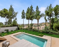 Resale - Villa - Marbella - Nueva Andalucía