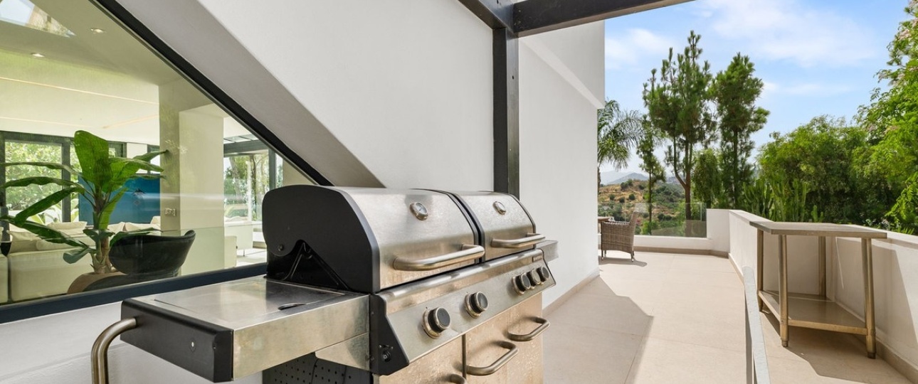 Resale - Villa - Marbella - Nueva Andalucía