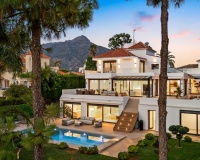 Resale - Villa - Marbella - Nueva Andalucía