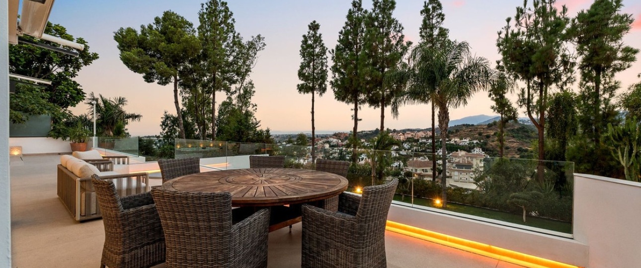 Resale - Villa - Marbella - Nueva Andalucía