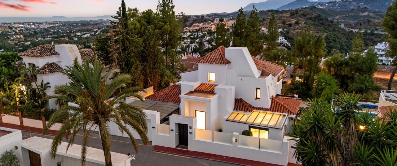 Resale - Villa - Marbella - Nueva Andalucía