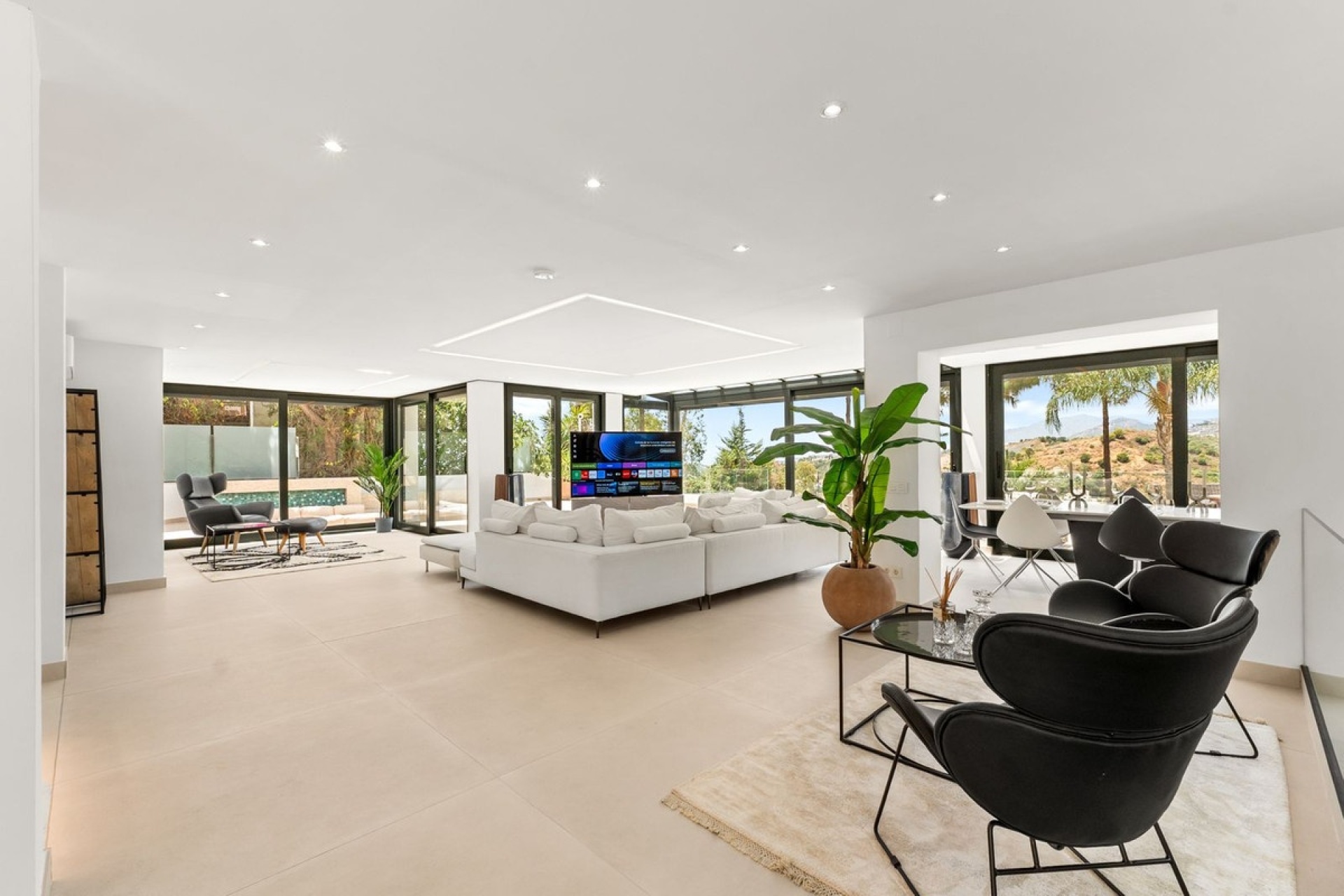 Resale - Villa - Marbella - Nueva Andalucía
