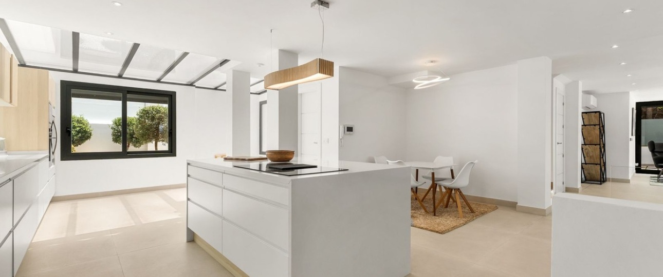 Resale - Villa - Marbella - Nueva Andalucía