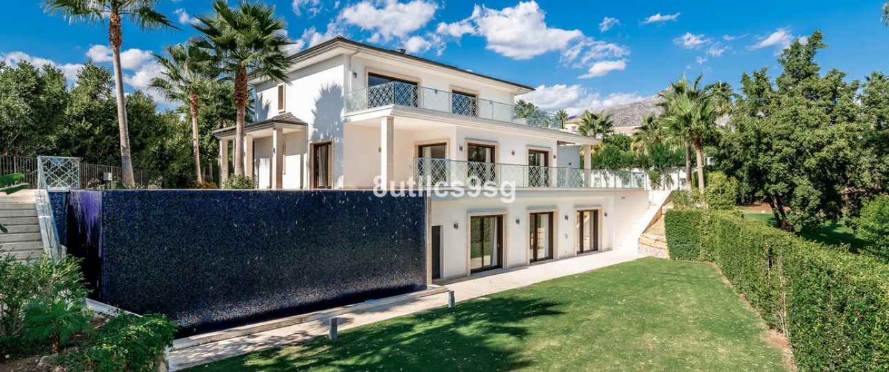 Resale - Villa - Marbella - Nueva Andalucía