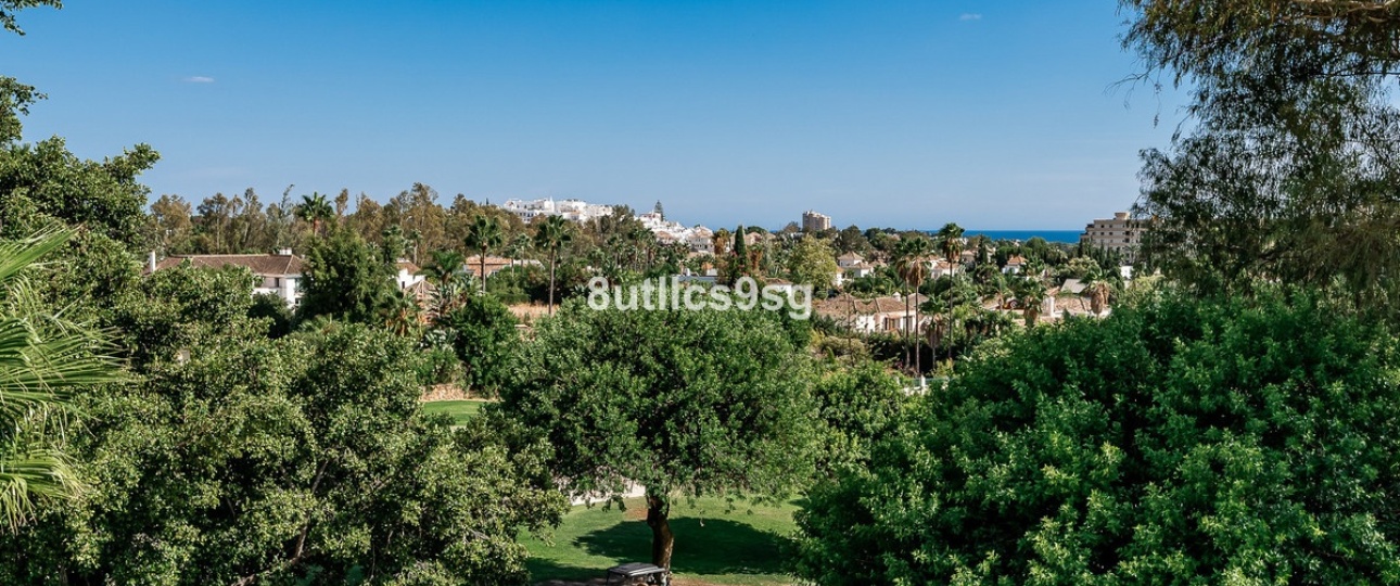 Resale - Villa - Marbella - Nueva Andalucía