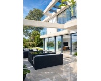Resale - Villa - Marbella - Nueva Andalucía