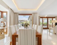 Resale - Villa - Marbella - Nueva Andalucía