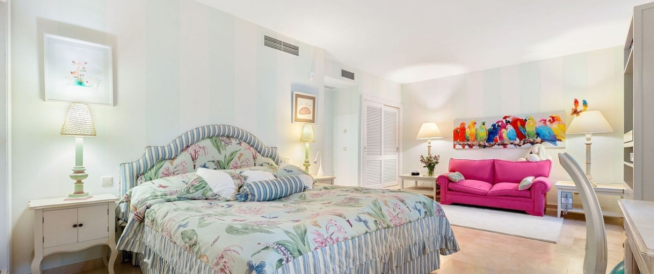 Resale - Villa - Marbella - Nueva Andalucía