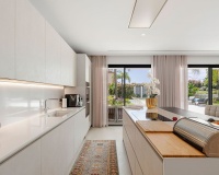 Resale - Villa - Marbella - Nueva Andalucía