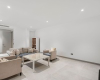 Resale - Villa - Marbella - Nueva Andalucía