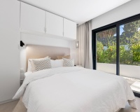 Resale - Villa - Marbella - Nueva Andalucía