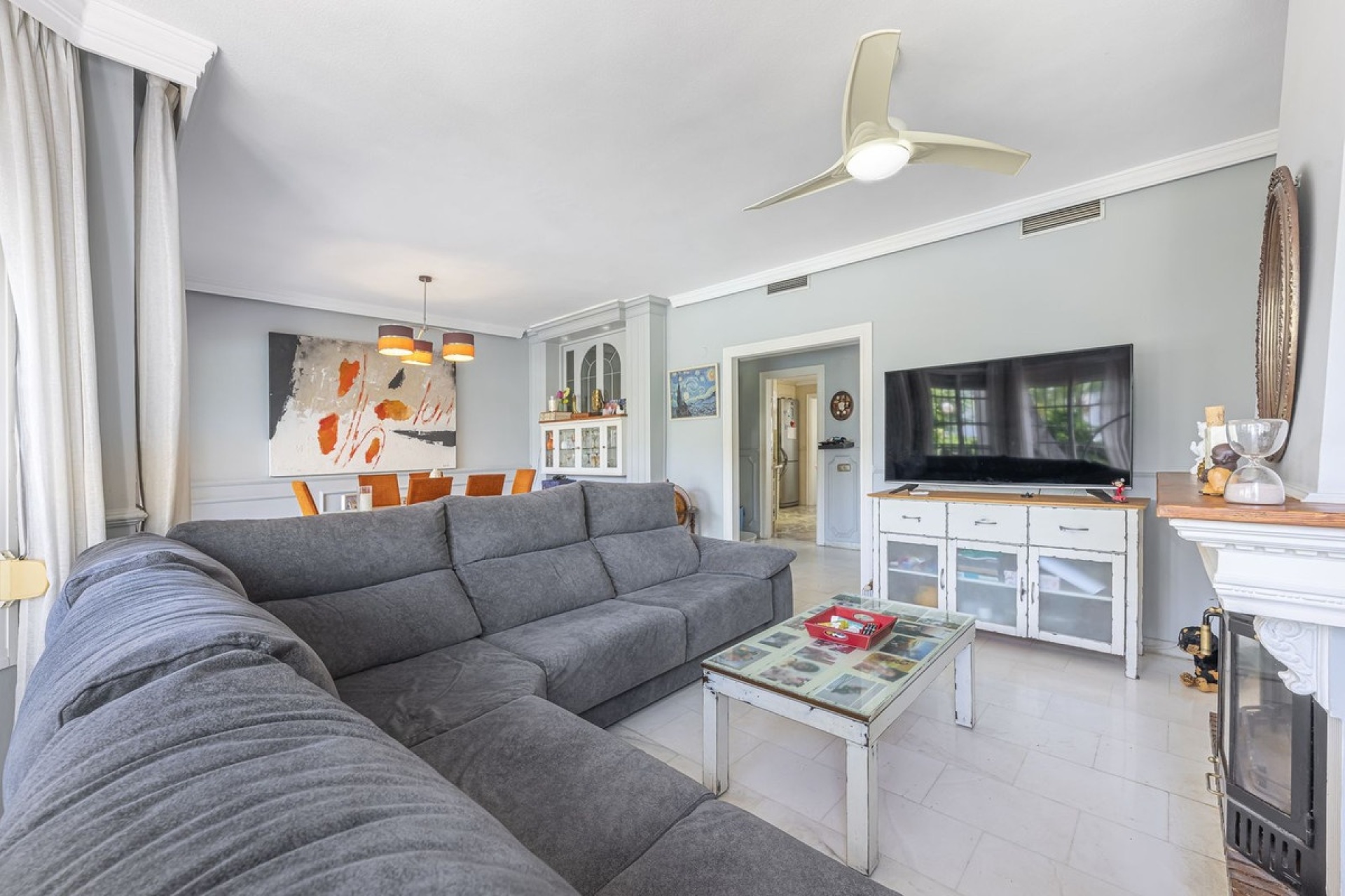Resale - Villa - Marbella - Nueva Andalucía