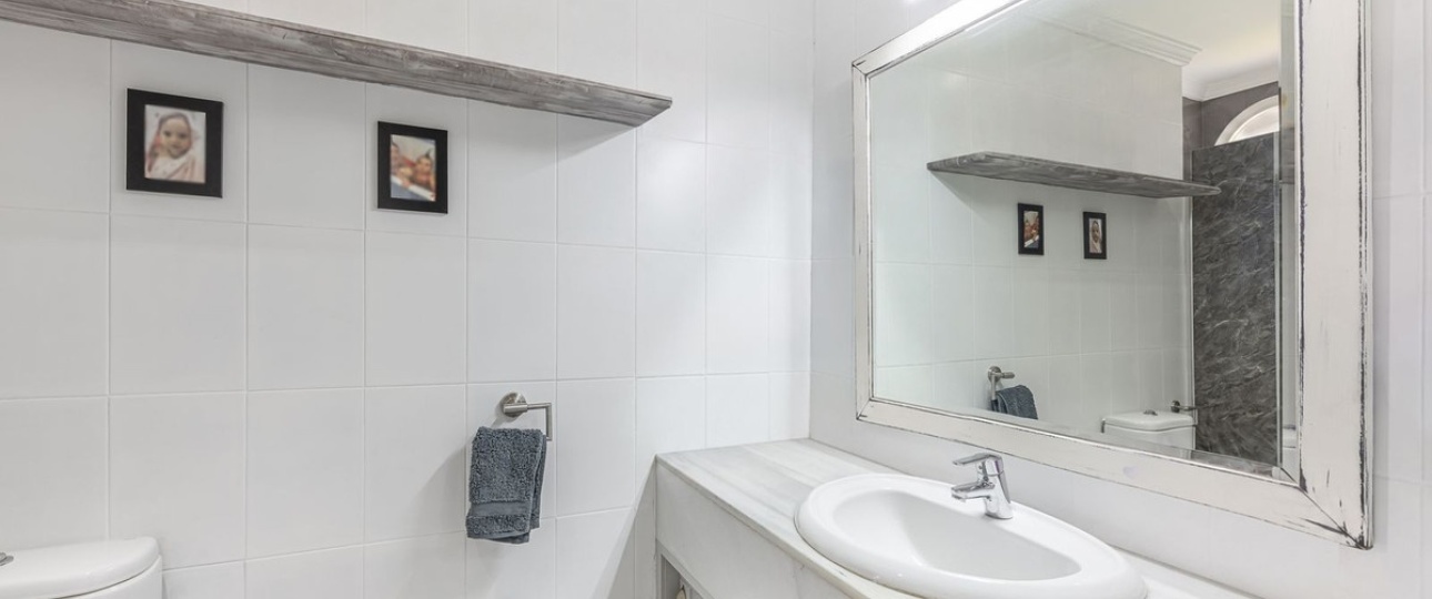 Resale - Villa - Marbella - Nueva Andalucía