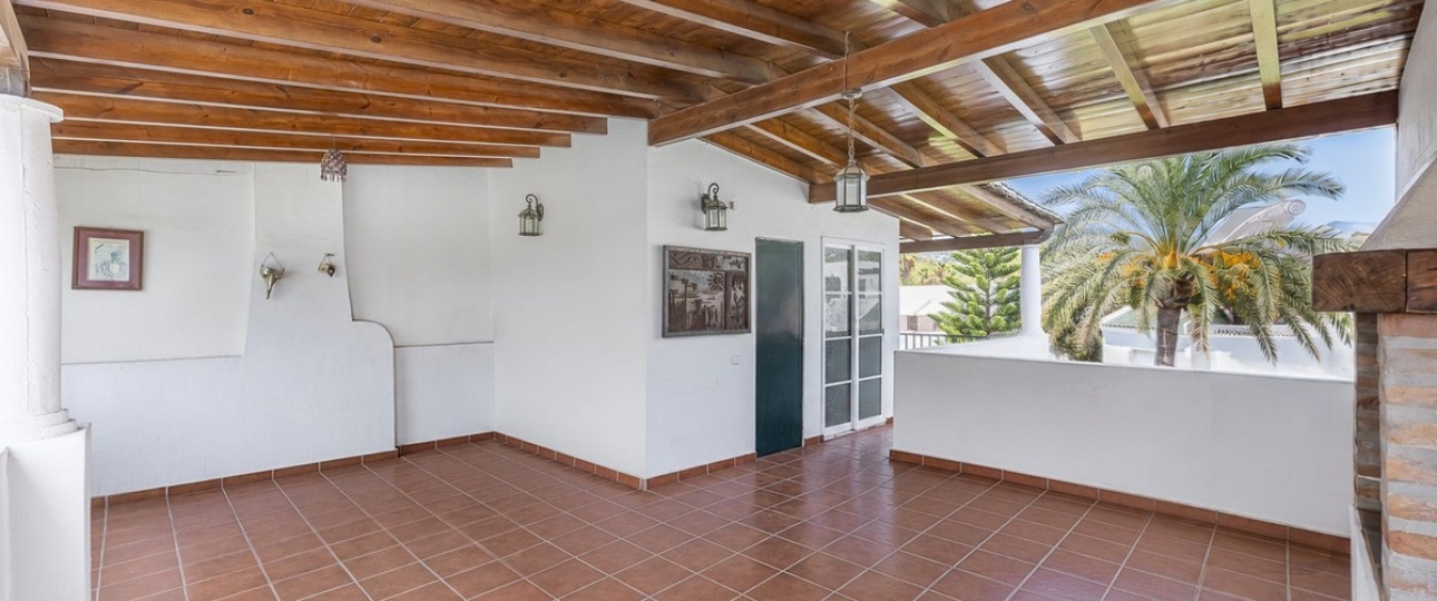 Resale - Villa - Marbella - Nueva Andalucía