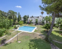 Resale - Villa - Marbella - Nueva Andalucía