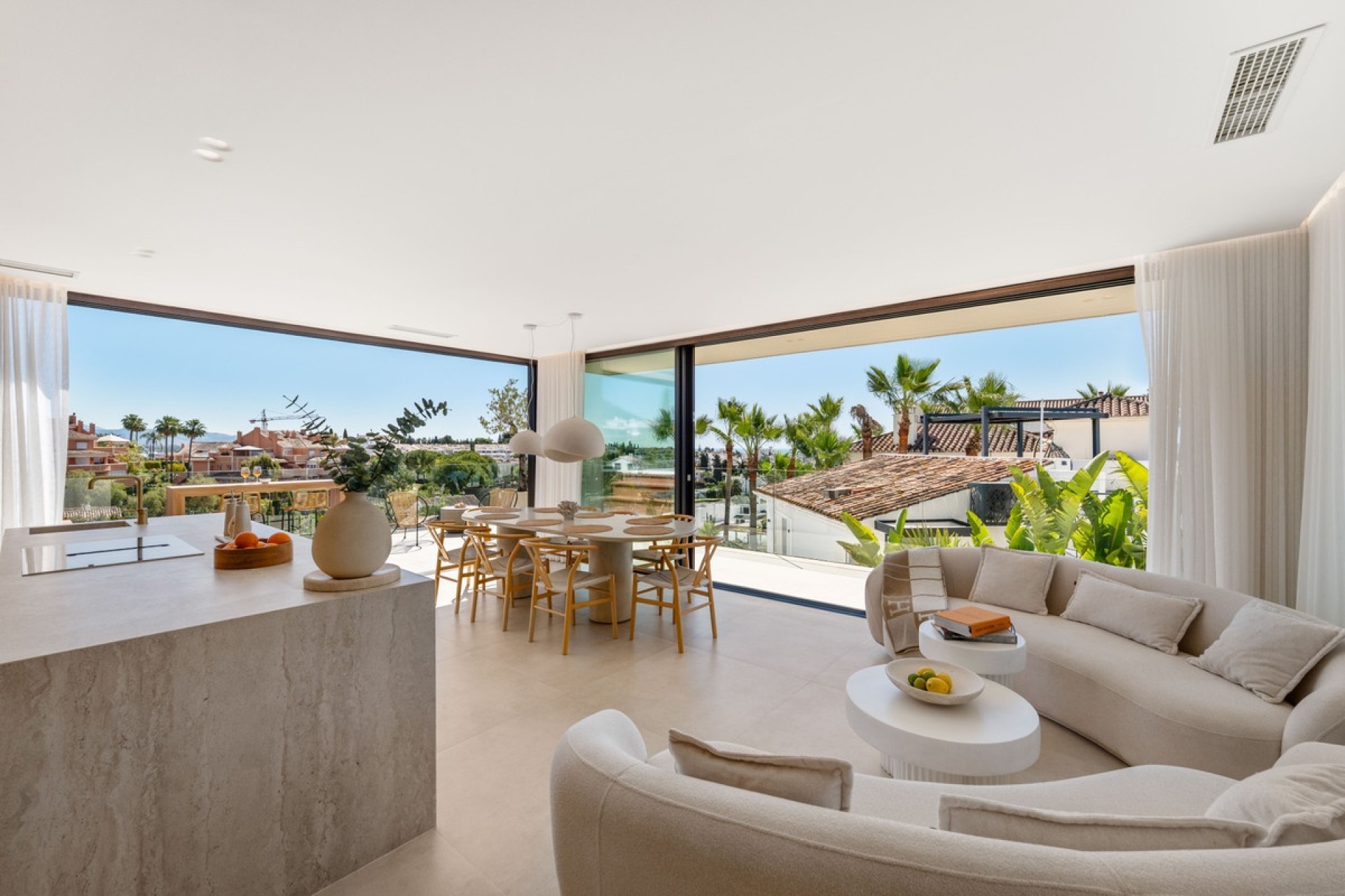 Resale - Villa - Marbella - Nueva Andalucía