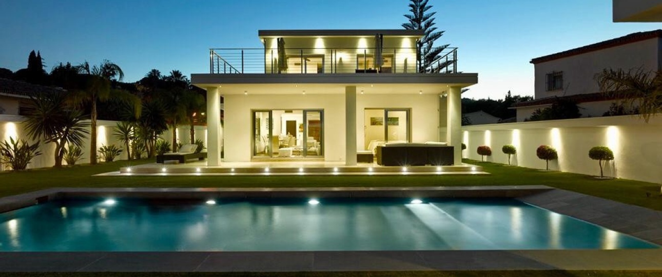 Resale - Villa - Marbella - Nueva Andalucía