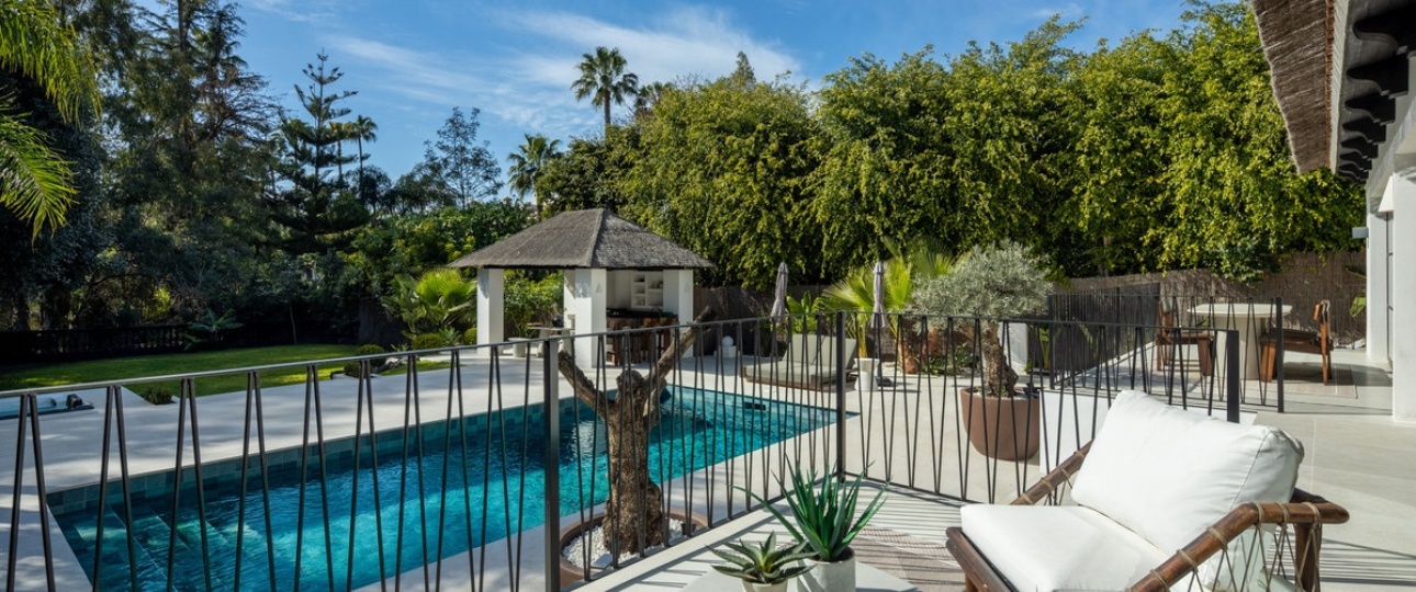 Resale - Villa - Marbella - Nueva Andalucía