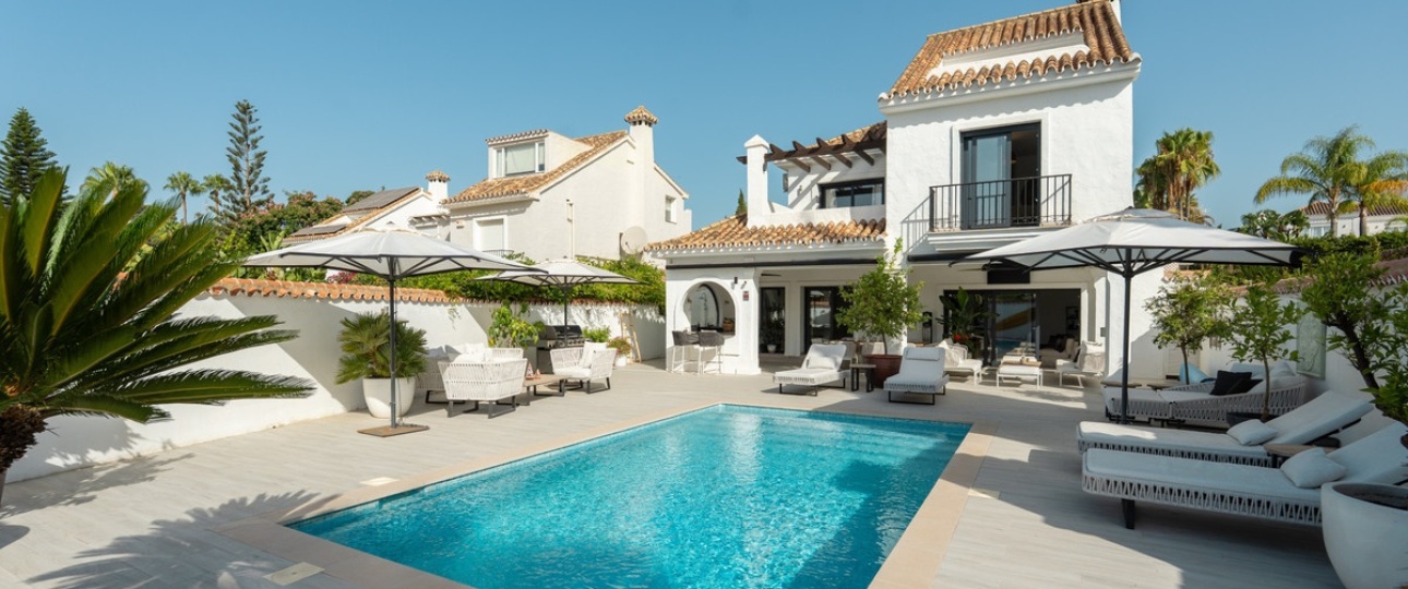 Resale - Villa - Marbella - Nueva Andalucía