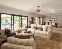 Resale - Villa - Marbella - Nueva Andalucía