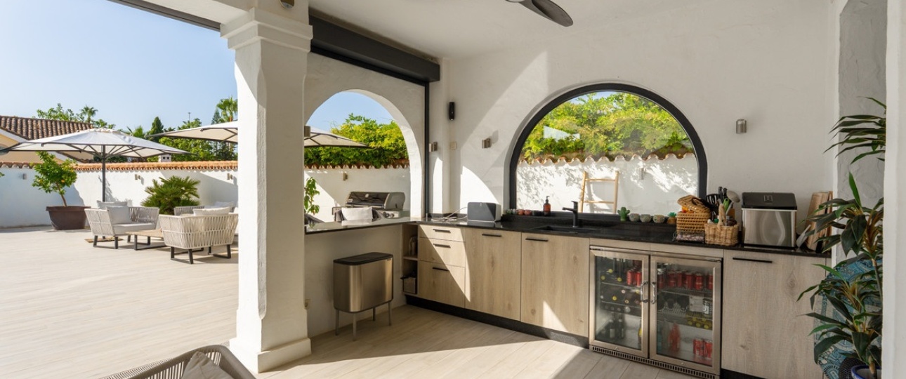 Resale - Villa - Marbella - Nueva Andalucía
