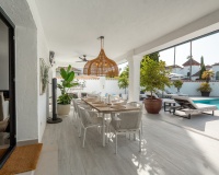 Resale - Villa - Marbella - Nueva Andalucía