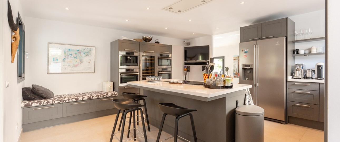 Resale - Villa - Marbella - Nueva Andalucía