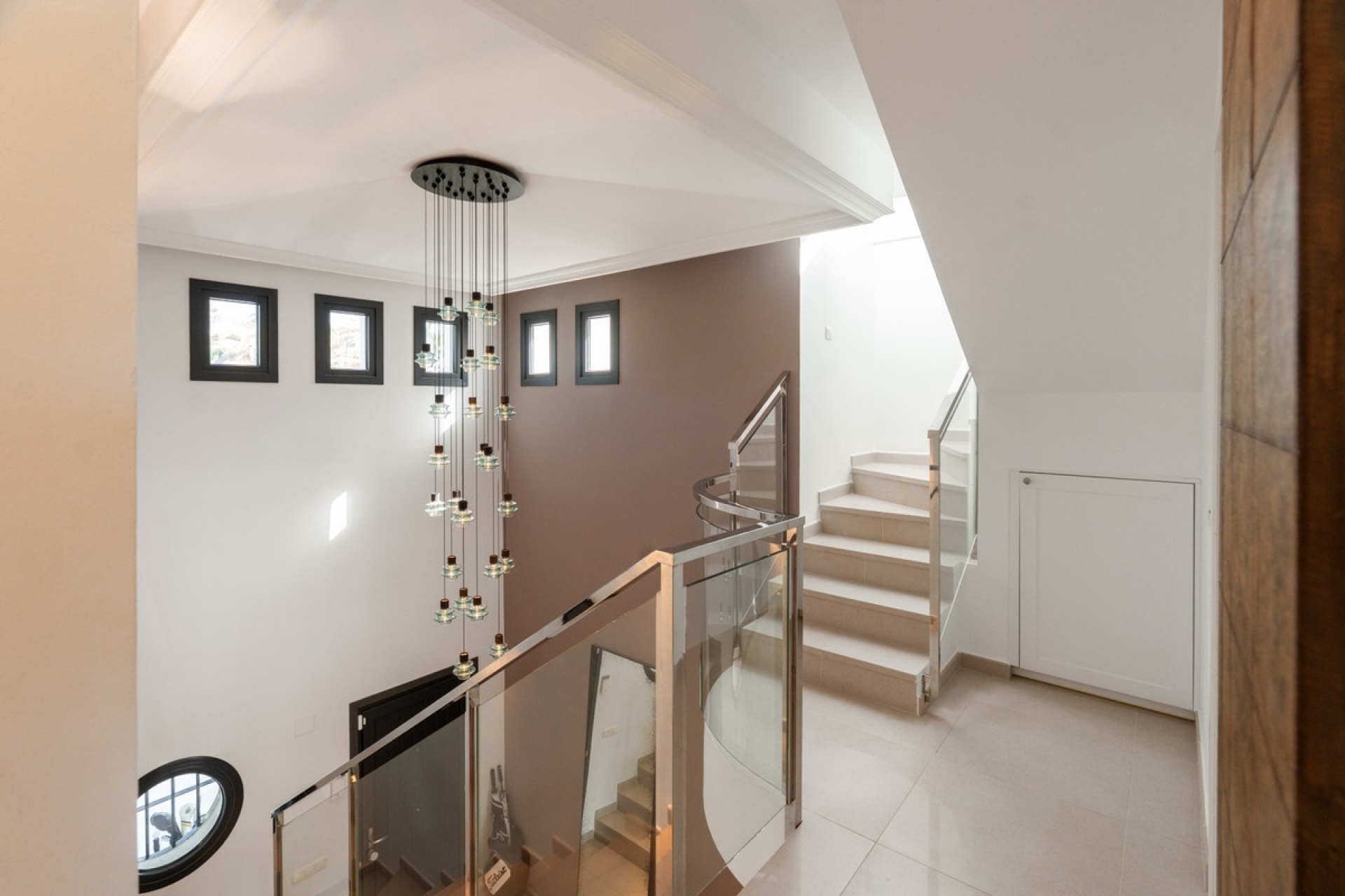 Resale - Villa - Marbella - Nueva Andalucía