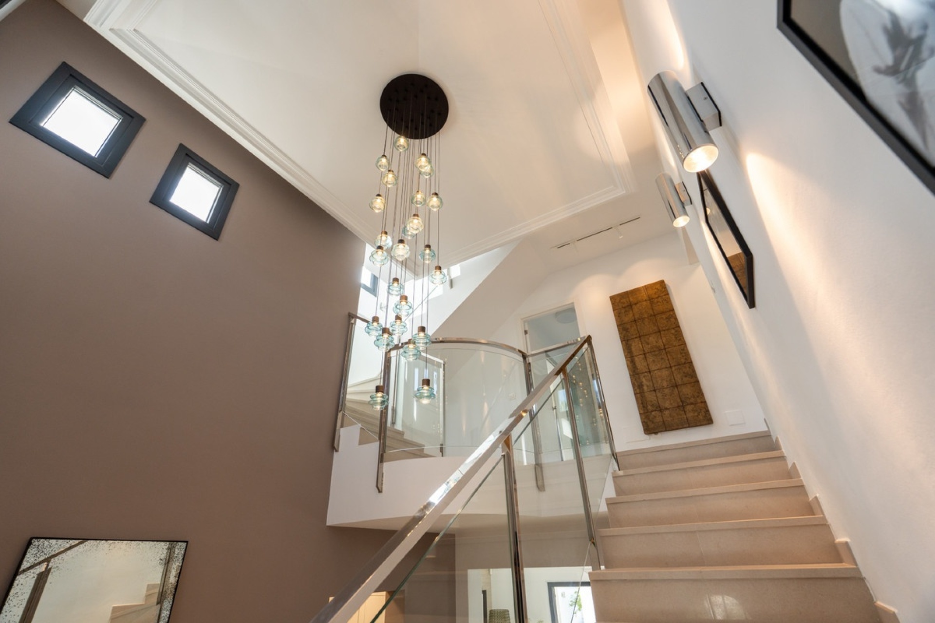 Resale - Villa - Marbella - Nueva Andalucía