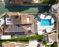 Resale - Villa - Marbella - Nueva Andalucía