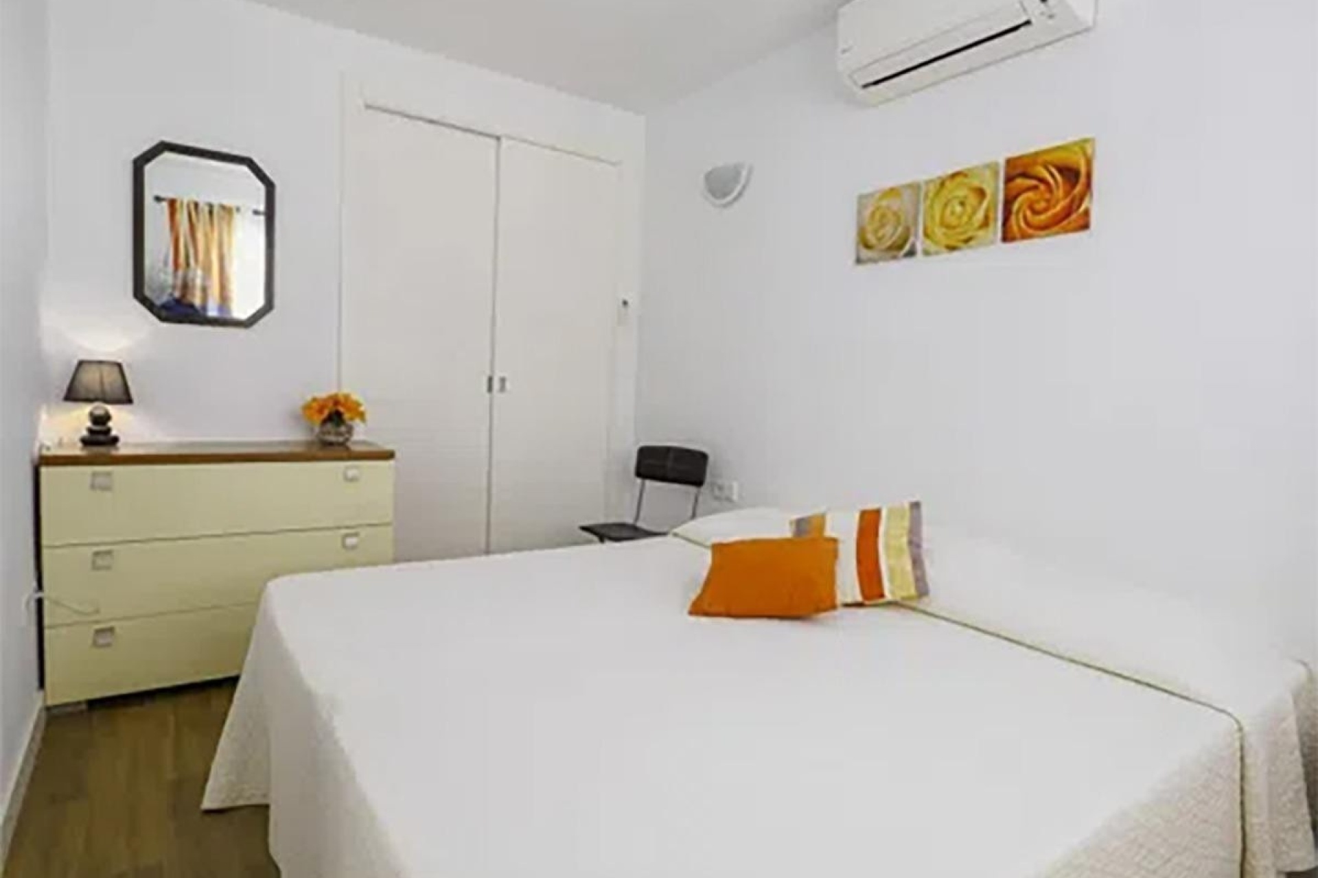 Resale - Villa - Marbella - Nueva Andalucía