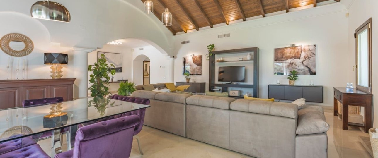 Resale - Villa - Marbella - Nueva Andalucía