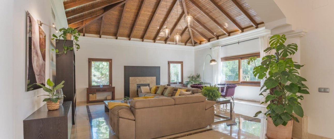 Resale - Villa - Marbella - Nueva Andalucía