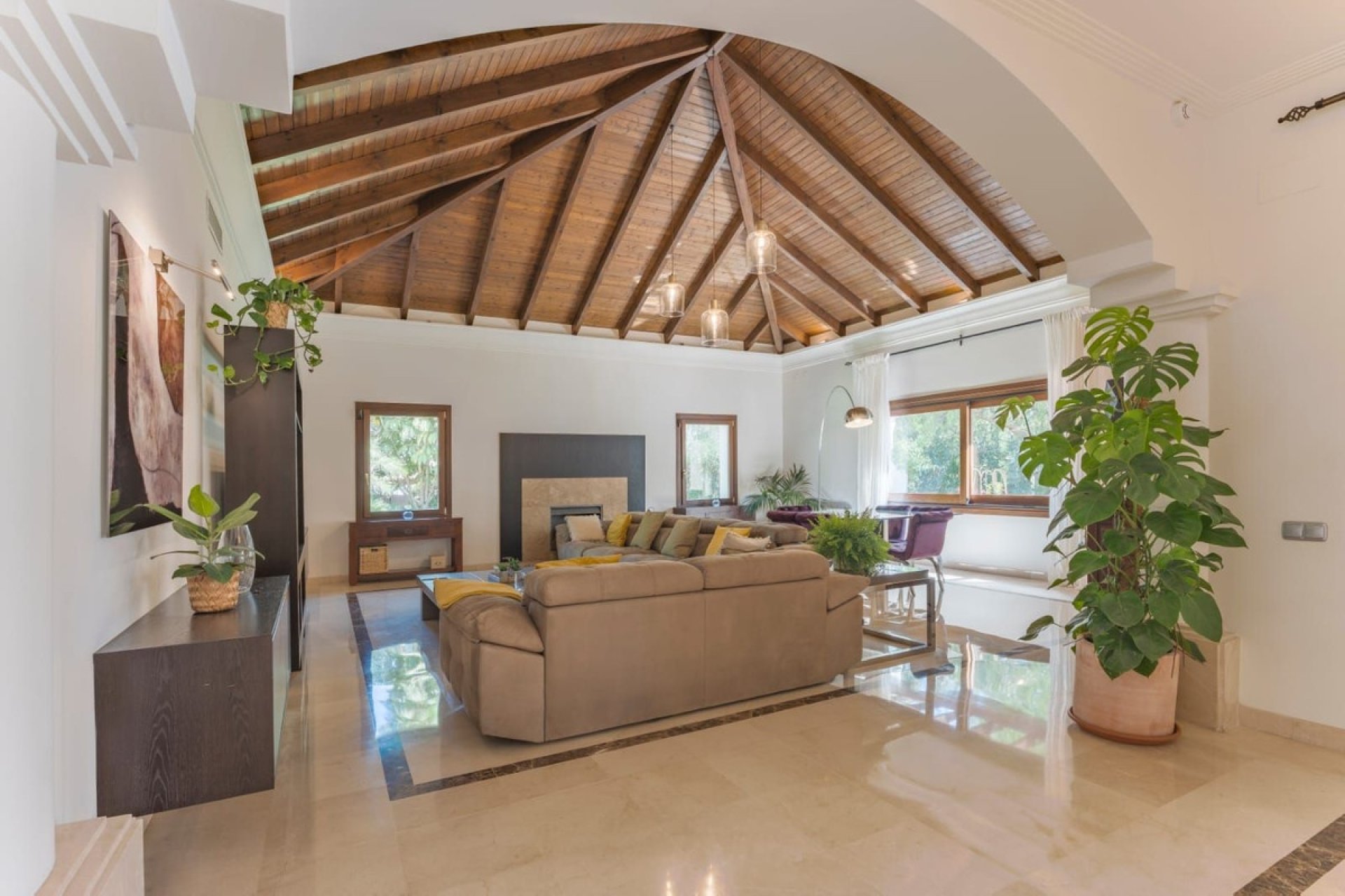 Resale - Villa - Marbella - Nueva Andalucía