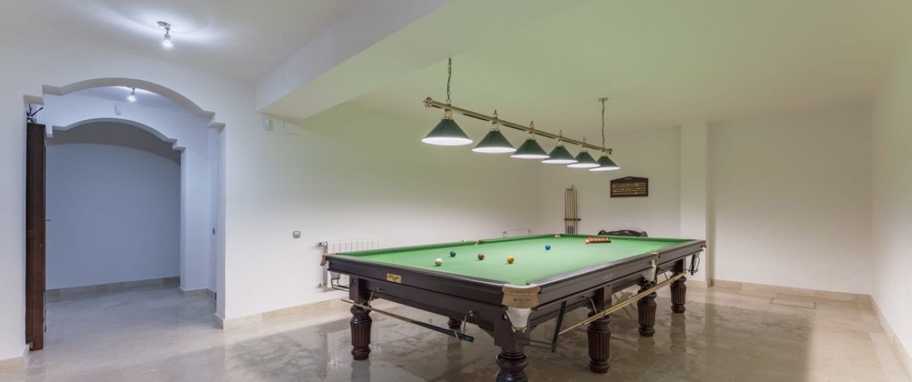 Resale - Villa - Marbella - Nueva Andalucía