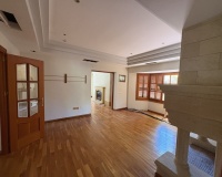 Resale - Villa - Marbella - Nueva Andalucía