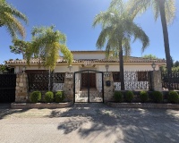 Resale - Villa - Marbella - Nueva Andalucía