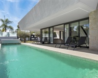 Resale - Villa - Marbella - Nueva Andalucía