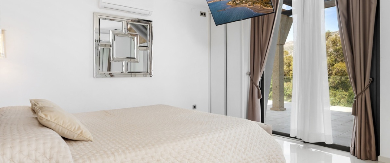 Resale - Villa - Marbella - Nueva Andalucía