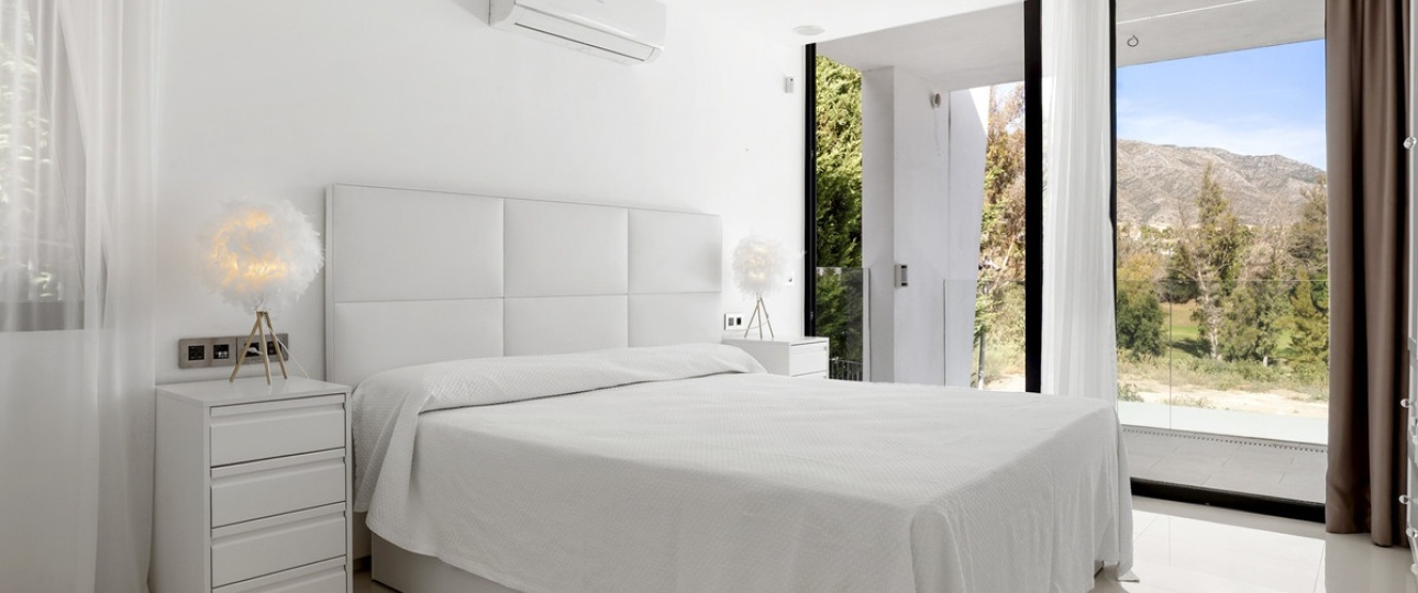 Resale - Villa - Marbella - Nueva Andalucía