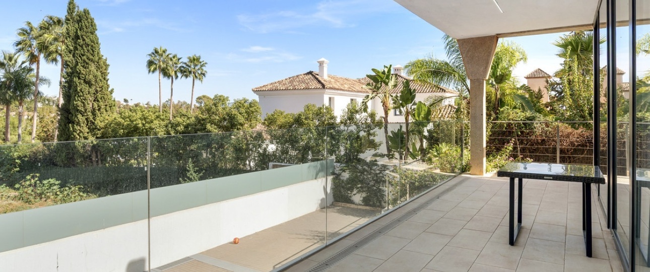 Resale - Villa - Marbella - Nueva Andalucía