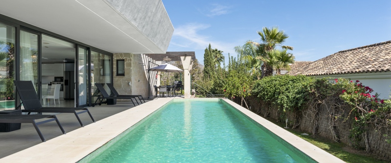 Resale - Villa - Marbella - Nueva Andalucía