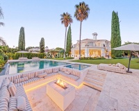 Resale - Villa - Marbella - Nueva Andalucía