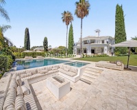 Resale - Villa - Marbella - Nueva Andalucía