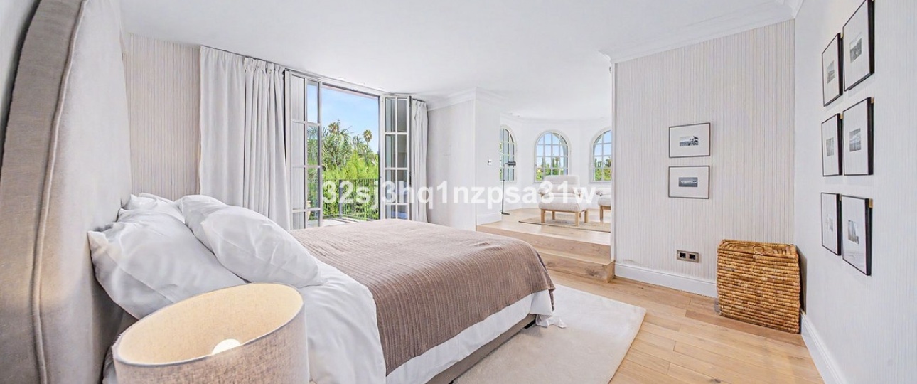 Resale - Villa - Marbella - Nueva Andalucía