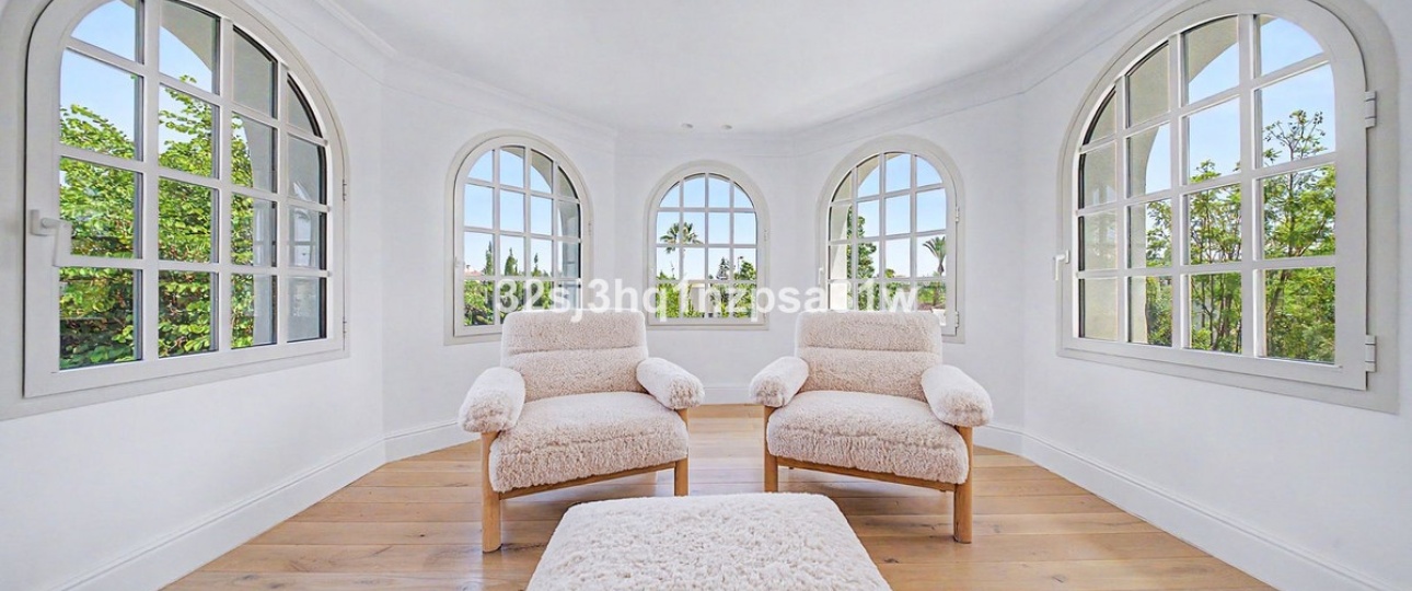 Resale - Villa - Marbella - Nueva Andalucía